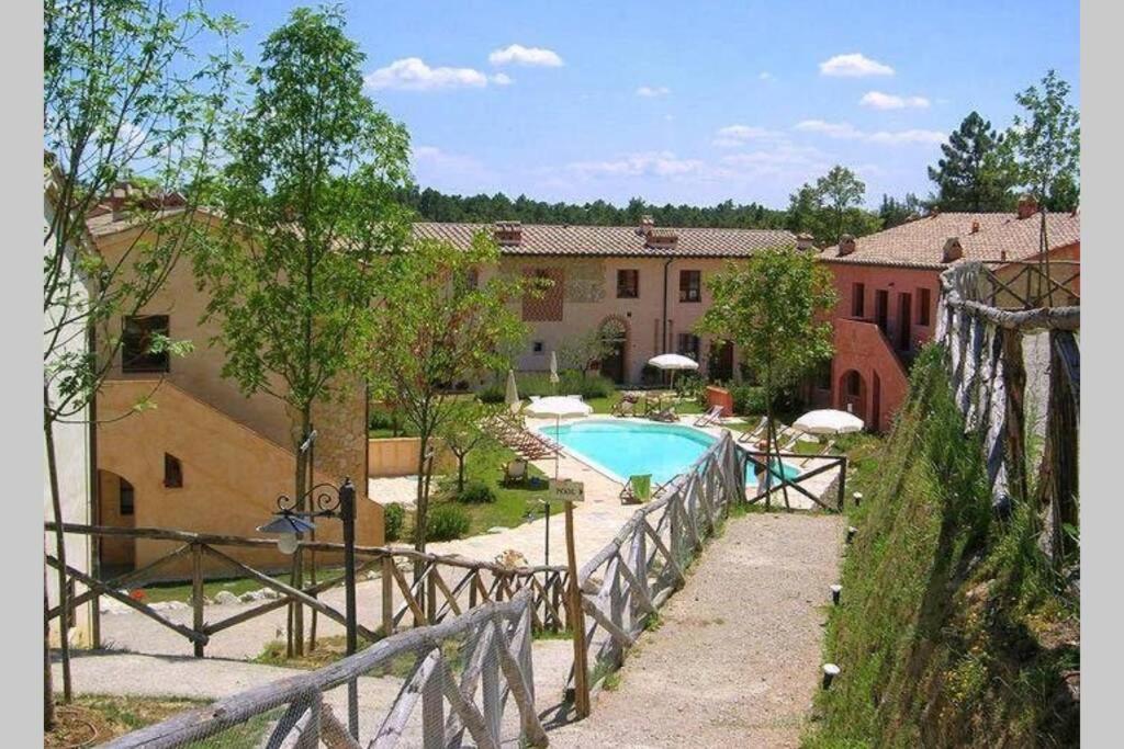 Casa Vacanze Nel Cuore Della Toscana Castagno  エクステリア 写真