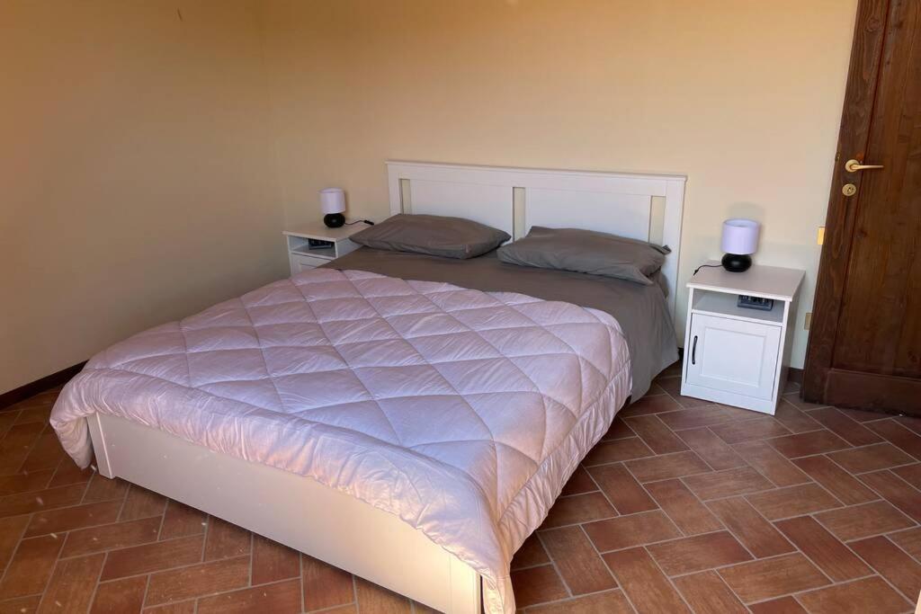 Casa Vacanze Nel Cuore Della Toscana Castagno  エクステリア 写真